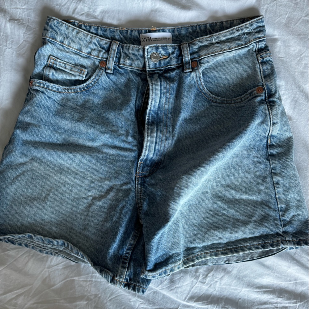 Zara “Dad” Jean Shorts